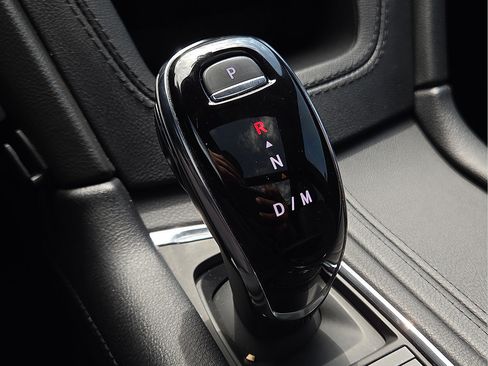 Used 2023 Cadillac XT5 Premium Luxury w/ Technology Package FWD image 20