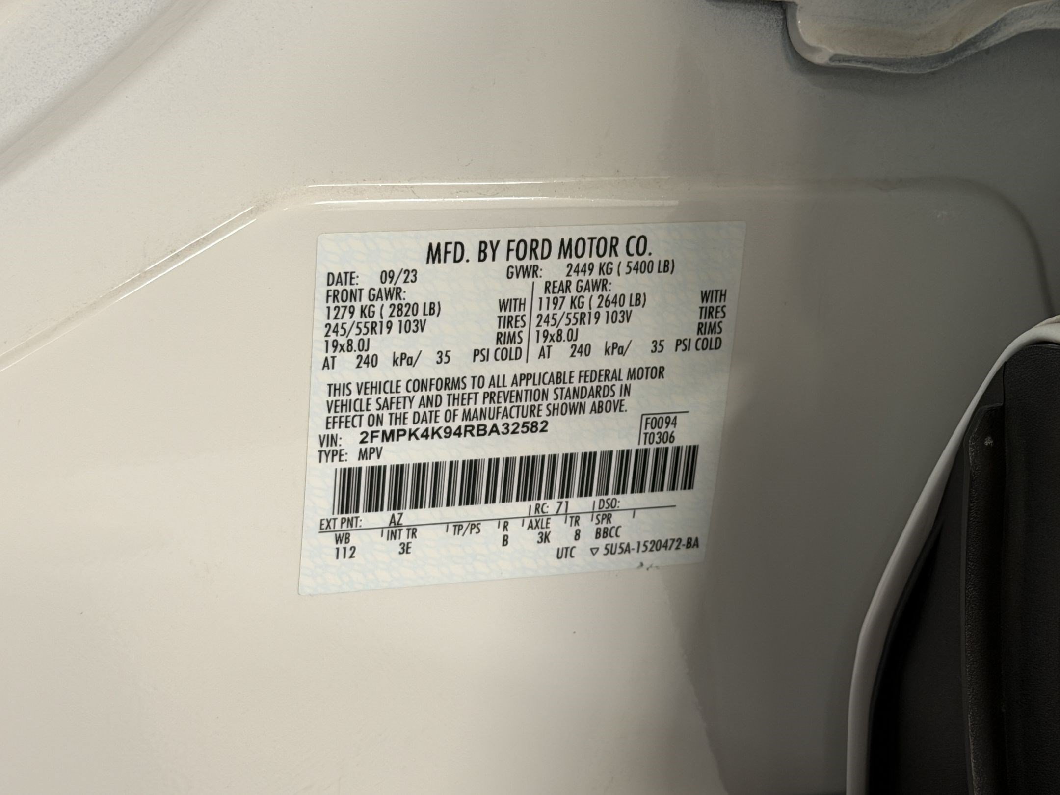 Used 2024 Ford Edge Titanium AWD/4WD image 23