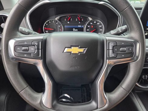 Used 2025 Chevrolet Blazer LT FWD image 27