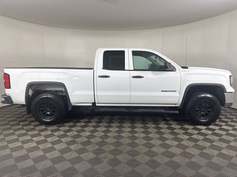 Used 2019 GMC Sierra 1500 Limited w/ Sierra Convenience Package image 2