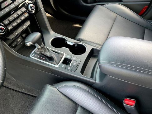 Used 2022 Kia Sportage Nightfall Edition w/ Nighfall AWD Premium Package image 16