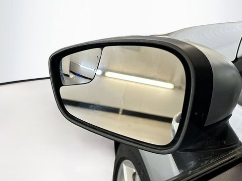 Used 2019 Ford Fiesta SE w/ Equipment Group 201A image 16