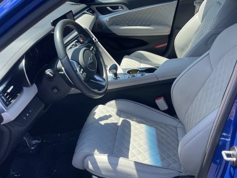 Used 2023 Genesis G70 3.3T AWD/4WD image 3