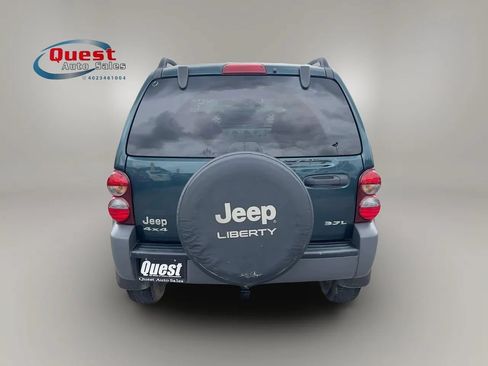 Used 2006 Jeep Liberty Sport AWD/4WD image 4
