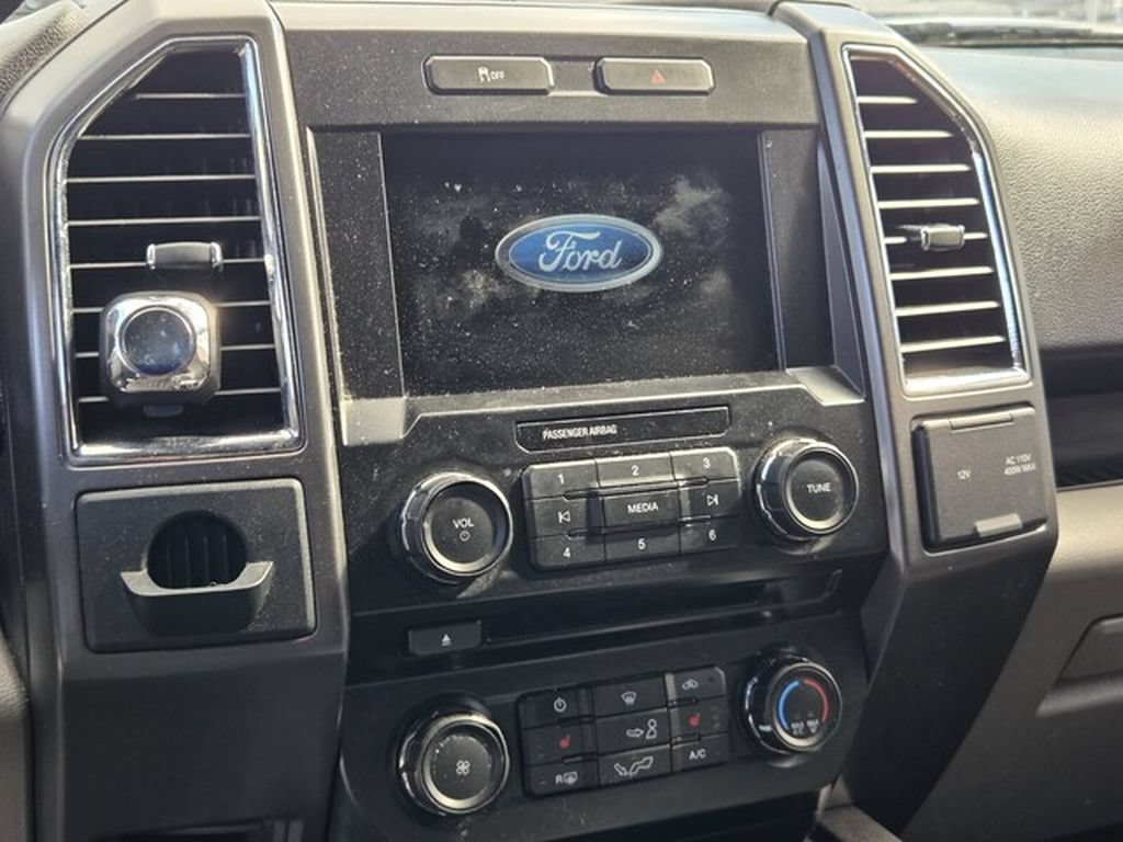 Used 2016 Ford F150 XLT w/ Equipment Group 302A Luxury RWD image 9