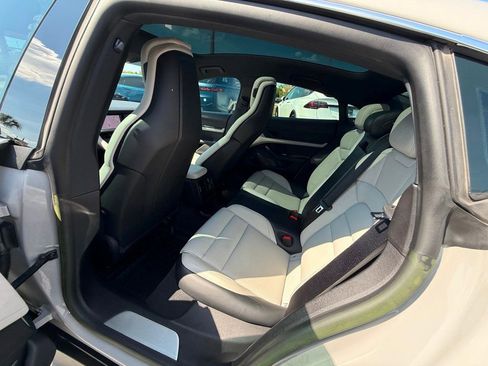 Used 2023 Porsche Taycan 4S w/ Premium Package image 28