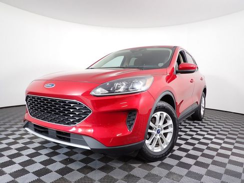 Used 2020 Ford Escape SE AWD/4WD image 2