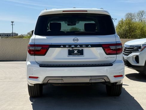 Used 2023 Nissan Armada Platinum w/ Captain's Chairs Package image 8