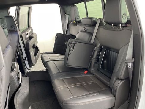 Used 2024 Chevrolet Silverado 2500 High Country w/ High Country Premium Package image 43