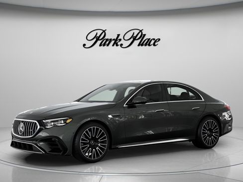 New 2026 Mercedes-Benz E 53 AMG e 4MATIC Sedan image 2