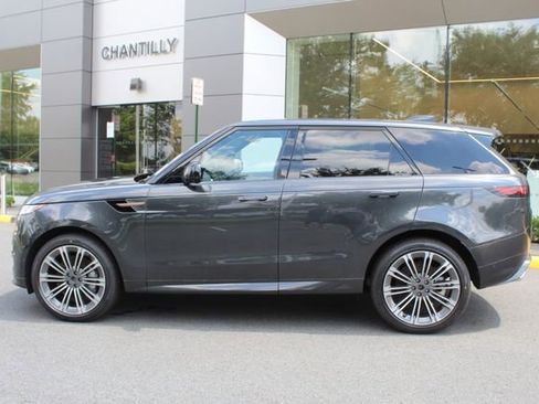 New 2025 Land Rover Range Rover Sport Dynamic SE image 5