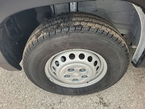 New 2026 RAM ProMaster 1500 w/ Convenience Group image 16