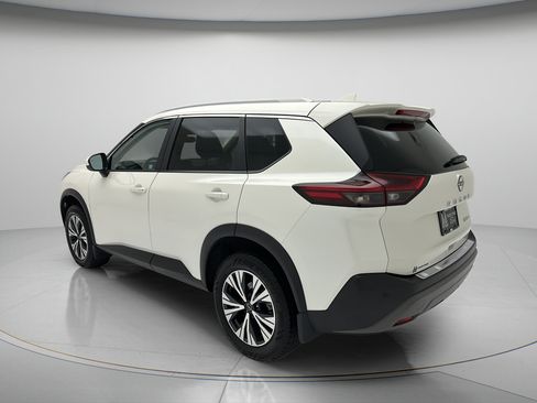 Used 2023 Nissan Rogue SV w/ SV Premium B Package AWD/4WD image 4