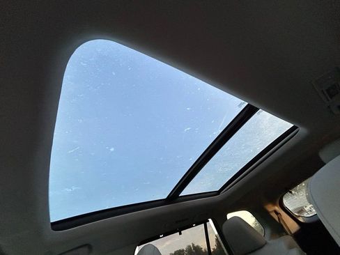 Used 2025 Toyota Grand Highlander FWD image 31