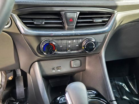 Certified 2025 Buick Encore GX Preferred image 25