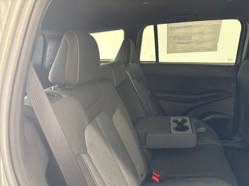 New 2026 Jeep Cherokee Laredo AWD/4WD image 11