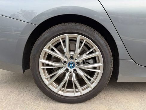 Used 2023 BMW 330e w/ Premium Package RWD image 5