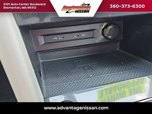 Used 2022 Volkswagen Tiguan SE image 18