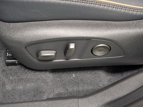 New 2026 Chevrolet Traverse High Country image 12