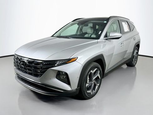 Used 2022 Hyundai Tucson Limited w/ Cargo Package FWD image 3