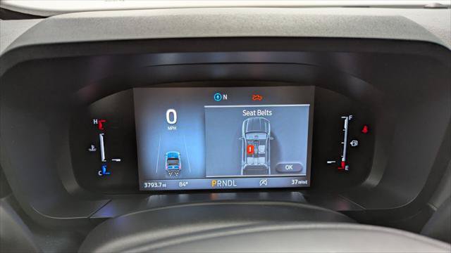 Used 2025 Ford Maverick XL w/ Equipment Group 102A AWD/4WD image 26
