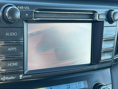 Used 2014 Toyota RAV4 XLE image 16