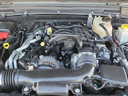 Certified 2022 Jeep Gladiator Rubicon w/ Trailer Tow Package image 25