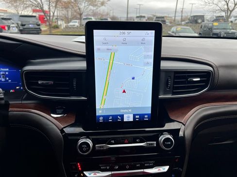 Used 2023 Ford Explorer King Ranch w/ Technology Package image 42