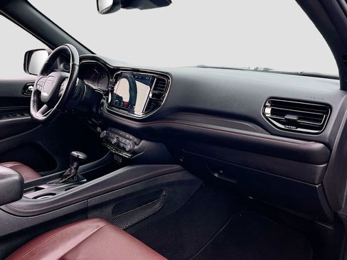 Certified 2024 Dodge Durango GT image 31