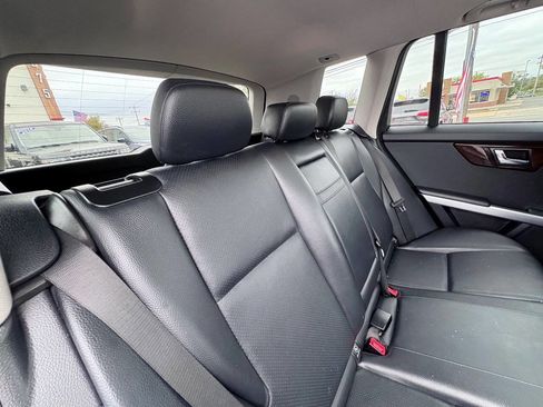 Used 2010 Mercedes-Benz GLK 350 4MATIC image 30