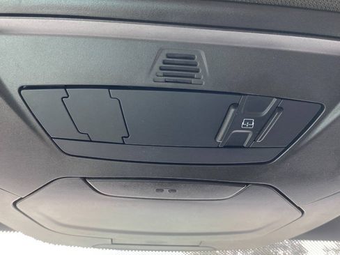 Used 2013 Ford Focus ST FWD image 35