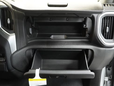 Used 2020 Chevrolet Silverado 1500 LT w/ All-Star Edition image 29