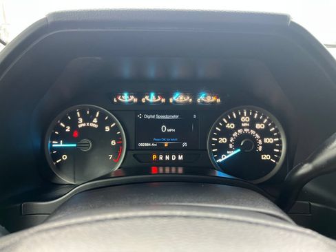 Used 2018 Ford F150 XLT w/ Equipment Group 302A Luxury AWD/4WD image 19