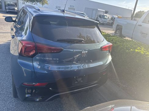 Certified 2024 Buick Encore GX Sport Touring w/ LPO, Trailering Package FWD image 9
