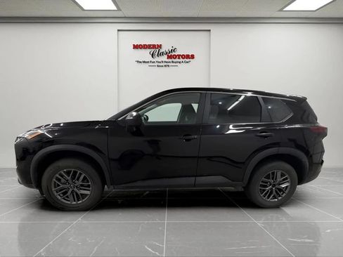Used 2024 Nissan Rogue S AWD/4WD image 4