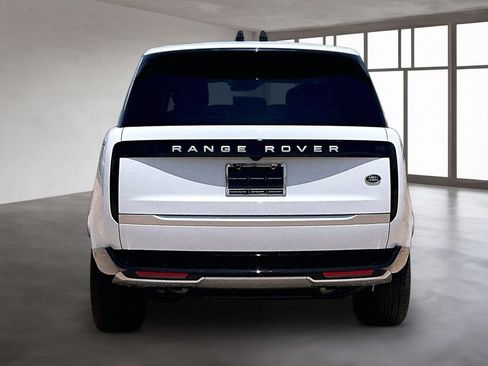 Used 2023 Land Rover Range Rover Autobiography AWD/4WD image 4