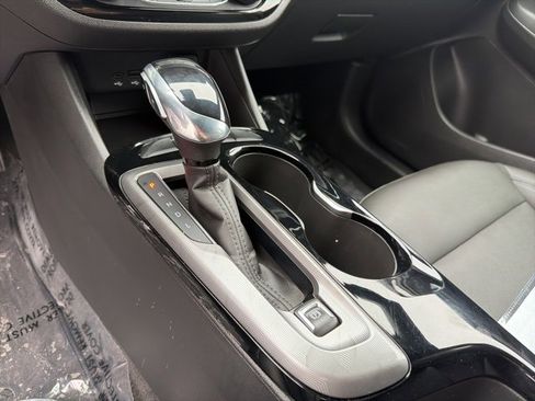 Used 2024 Buick Envista Sport Touring image 26