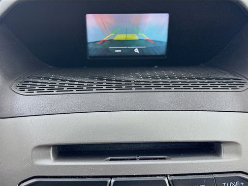 Used 2017 Ford Transit 350 XLT image 21