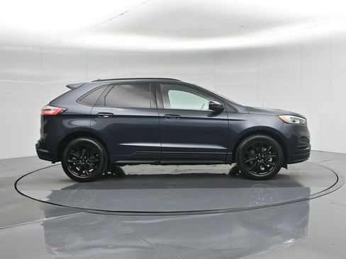 Used 2022 Ford Edge SE w/ Black Appearance Package image 28