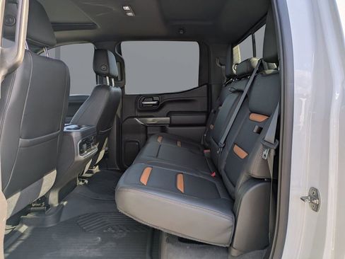 Used 2020 GMC Sierra 1500 AT4 w/ AT4 Premium Package image 13