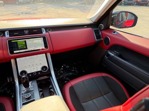 Used 2021 Land Rover Range Rover Sport HST image 39