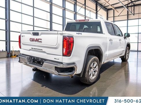 Used 2025 GMC Sierra 1500 SLT AWD/4WD image 29