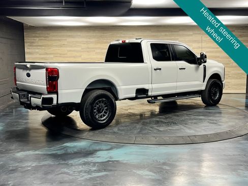 Used 2024 Ford F250 Lariat w/ Chrome Package AWD/4WD image 19