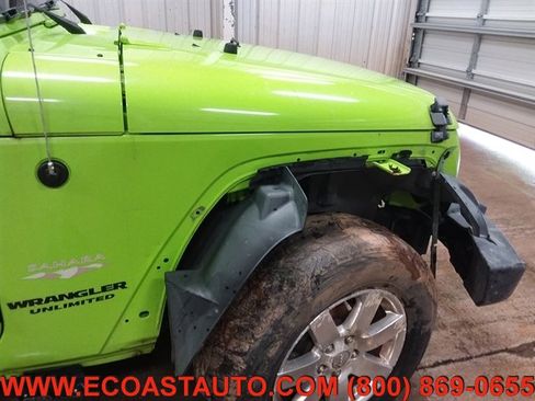 Used 2013 Jeep Wrangler Unlimited Sahara w/ Connectivity Group image 26