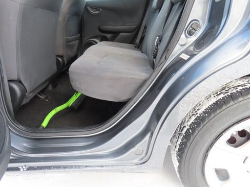 Used 2013 Honda Fit image 13