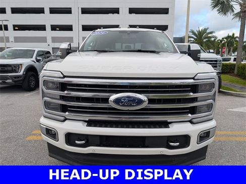 Used 2024 Ford F250 Limited image 3