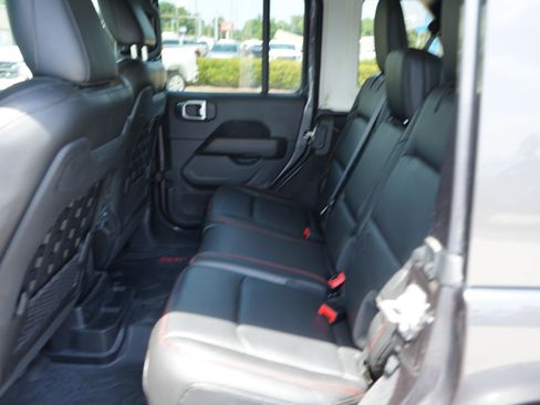 Used 2021 Jeep Wrangler Unlimited Rubicon AWD/4WD image 20