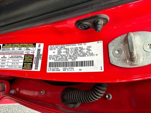 Used 2013 Toyota Tundra 2WD CrewMax w/ SR5 Pkg image 17