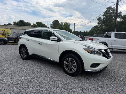 Used 2018 Nissan Murano SL w/ Moonroof Package FWD image 8