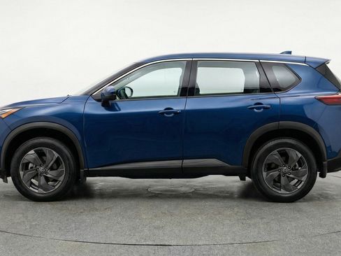 Used 2025 Nissan Rogue SV image 5